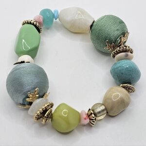 ⭐️40% Off⭐️ Beachy Stone Bead Bracelet